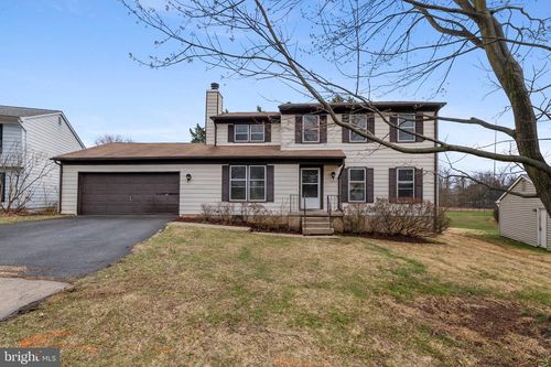 19965 Wild Cherry Ln, GERMANTOWN, MD, 20874-1015 | Card Image