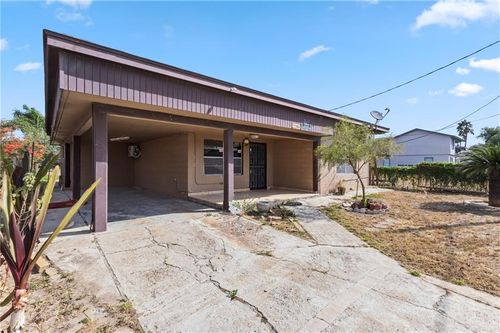 2204 Newport St, McAllen, TX, 78501-7251 | Card Image