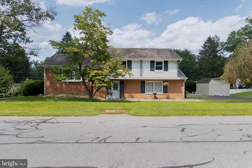1127 Richmond Rd, LANCASTER, PA, 17603-6125 | Card Image