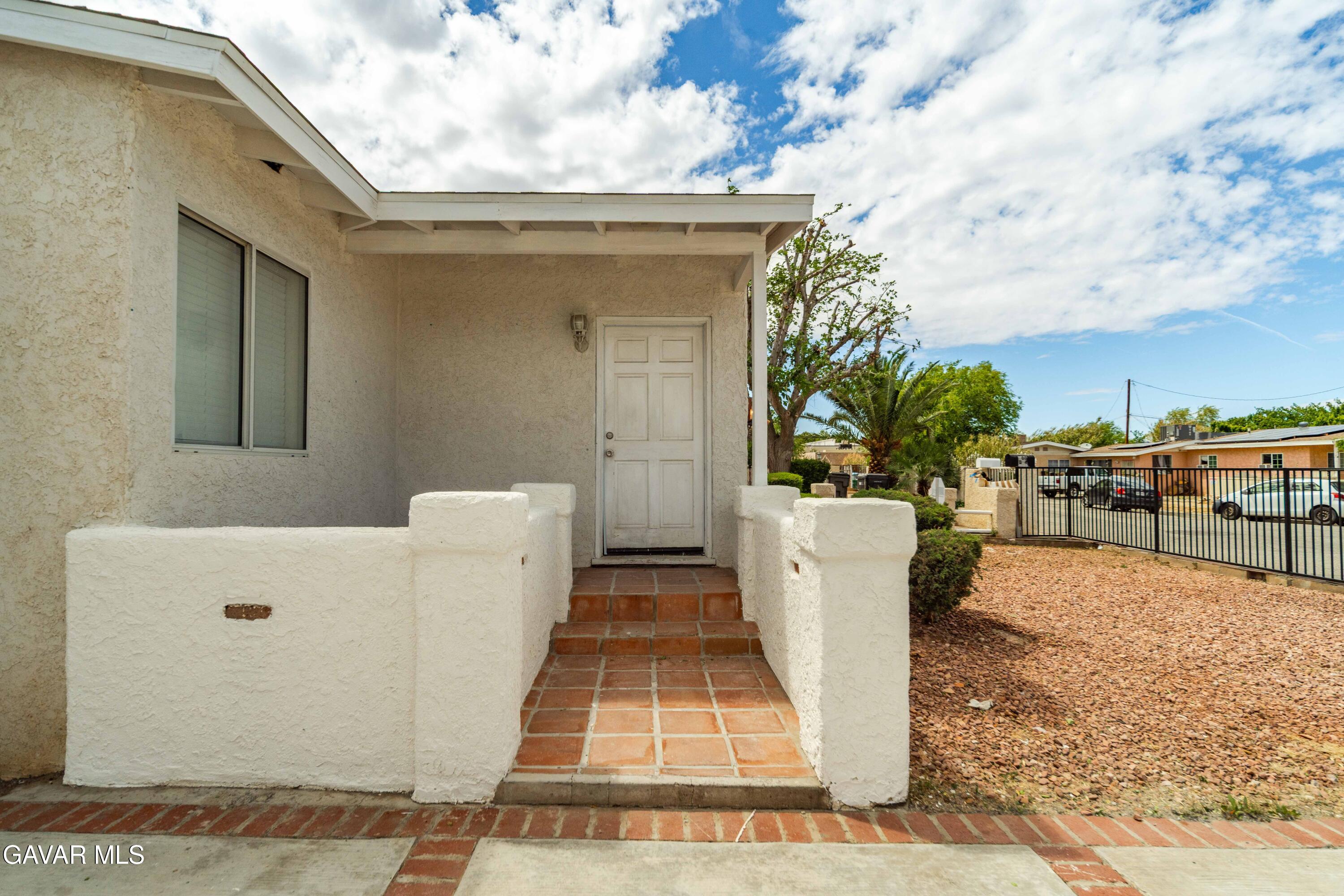 Residential in Palmdale 5