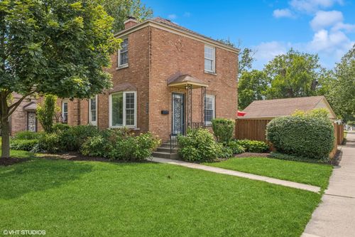 4400 Howard Ave, Western Springs, IL, 60558-1651 | Card Image