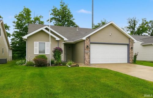7616 Bowlander Way, Fort Wayne, IN, 46835-9146 | Card Image