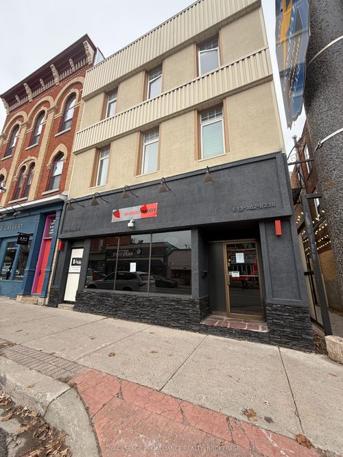 138 King St E, Gananoque, ON, K7G1G2 | Card Image