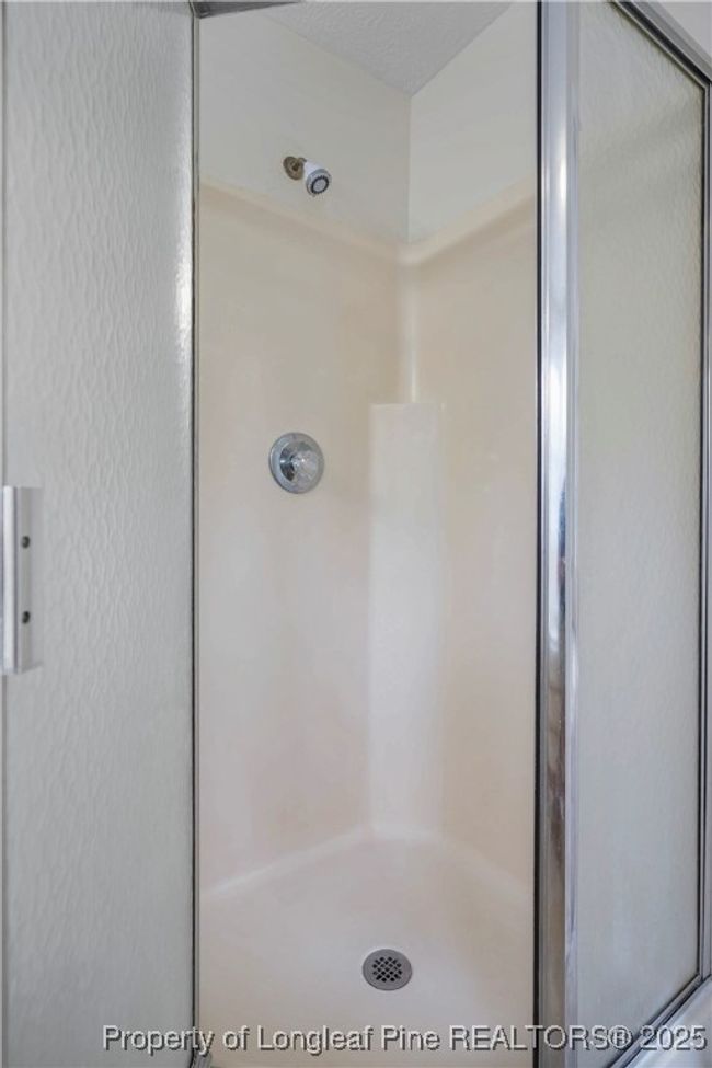 APT-7-7 - 6716 Willowbrook Dr, House other with 3 bedrooms, 2 bathrooms and null parking in Fayetteville NC | Image 12