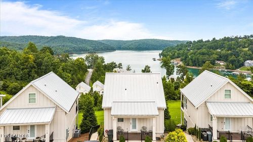 114 E Harbor View Lane, LaFollette, TN, 37766 | Card Image
