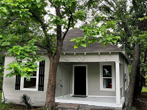 1020 N Clinton St, Stephenville, TX, 76401-2904 | Card Image