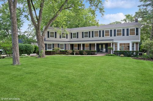 26 Berkshire Ln, Lincolnshire, IL, 60069-3300 | Card Image