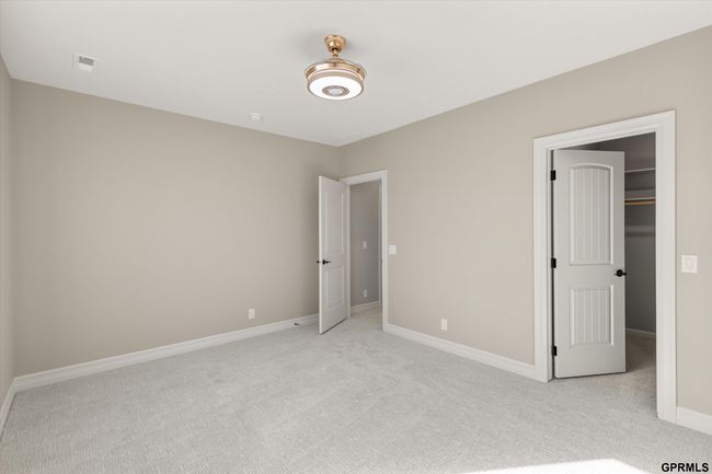 21859 B St, House other with 6 bedrooms, 4 bathrooms and 4 parking in Elkhorn NE | Image 37