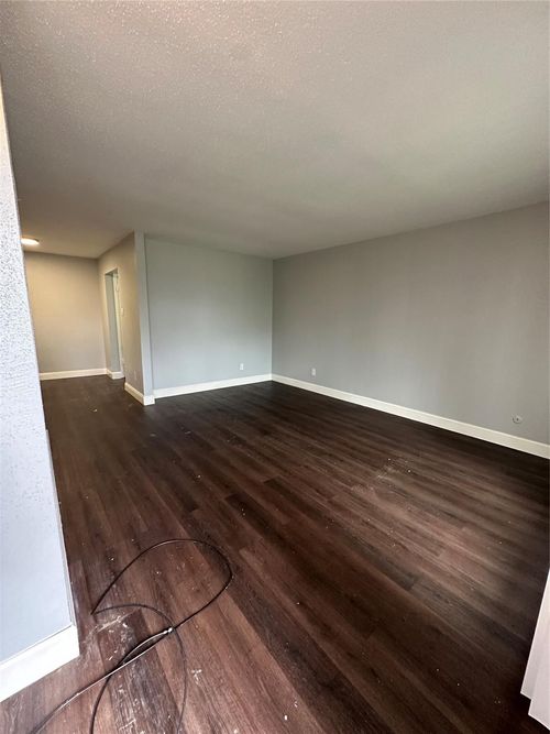 apt-403-5625 Antoine Dr, Houston, TX, 77091-4404 | Card Image