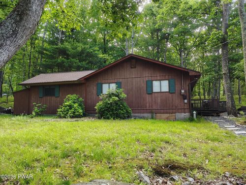 113 Portage Ln, Lords Valley, PA, 18428 | Card Image