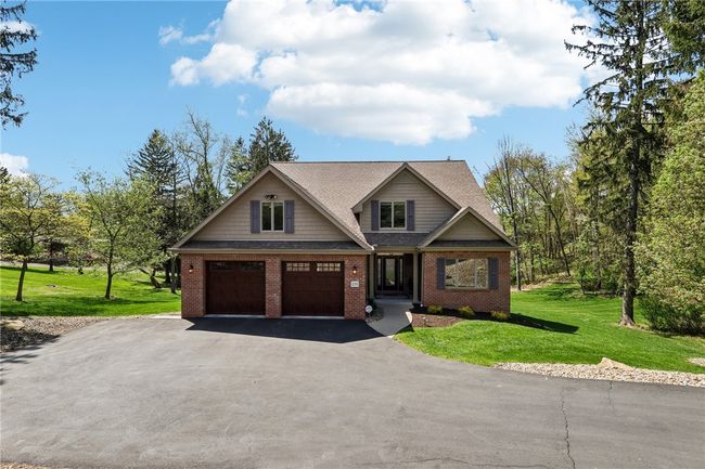 219 Highview Ave, House other with 4 bedrooms, 3 bathrooms and 2 parking in Pittsburgh PA | Image 4