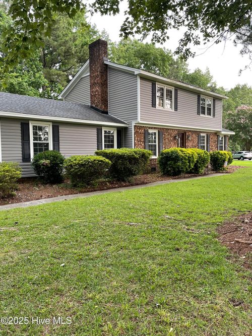 104 Evanswood Dr, Greenville, NC, 27858-9203 | Card Image
