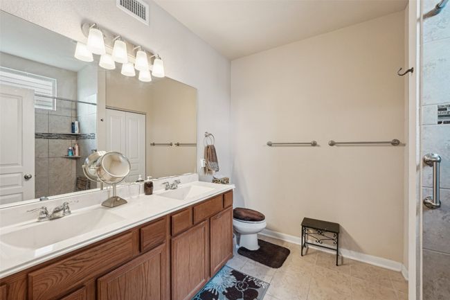 1261 Nevarez, House other with 3 bedrooms, 2 bathrooms and 4 parking in Kyle TX | Image 18