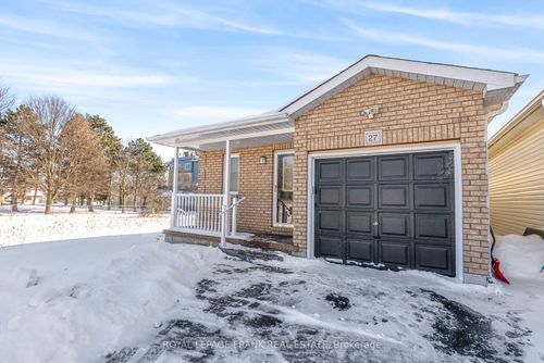 27 Dale Park, Clarington, ON, L1E2Z4 | Card Image