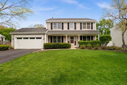 1208 Thrun Dr, Batavia, IL, 60510-9319 | Card Image