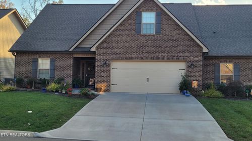 7339 Willow Path Ln, Knoxville, TN, 37918-8316 | Card Image