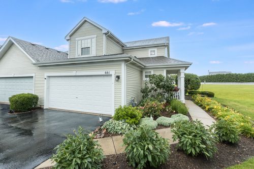 661 Chestnut Rdg, Minooka, IL, 60447-9290 | Card Image