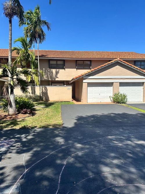 9102 Sw 113th Place Cir E, Miami, FL, 33176-1174 | Card Image