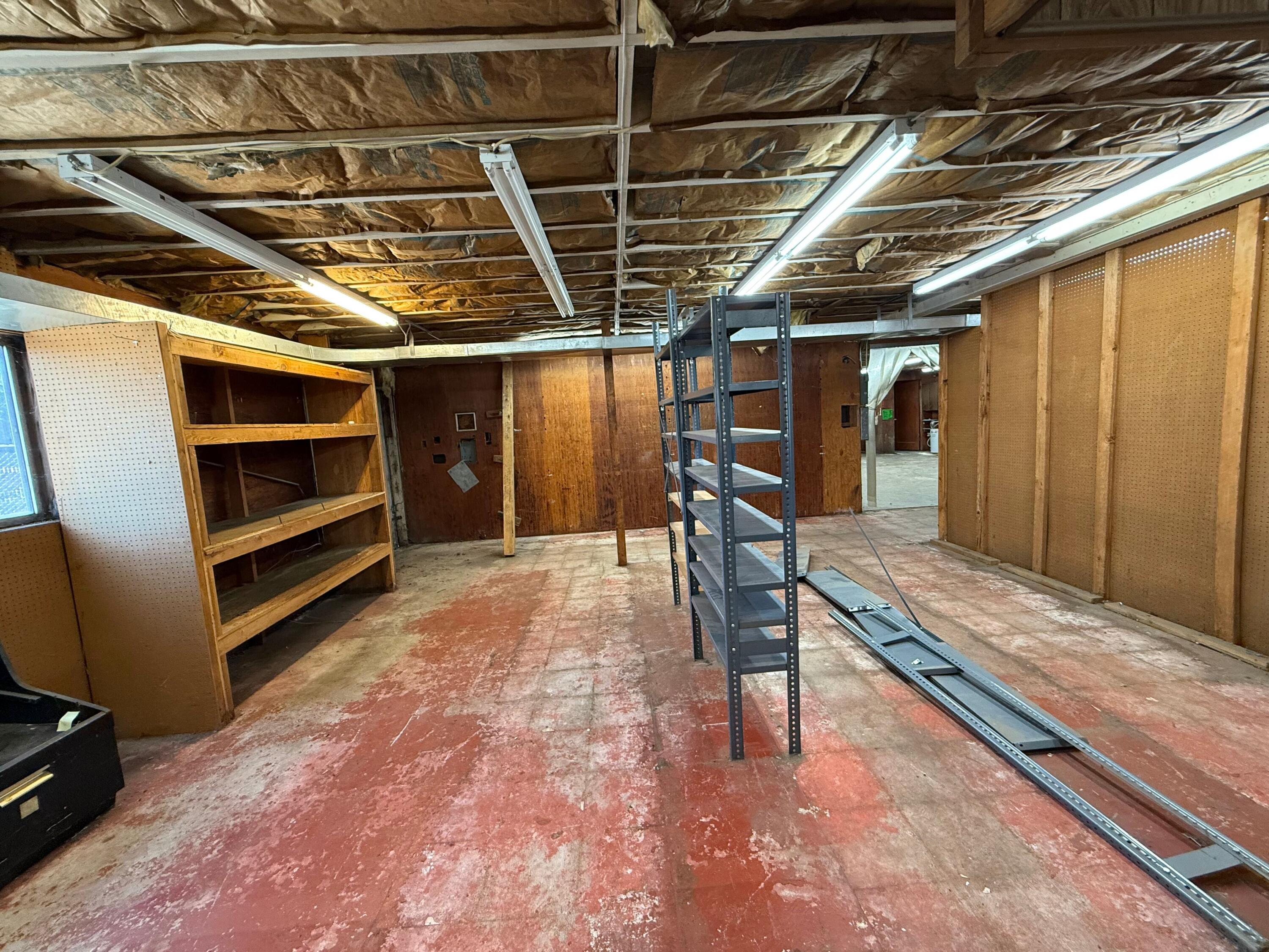 Commercial Sale in Fortuna 4
