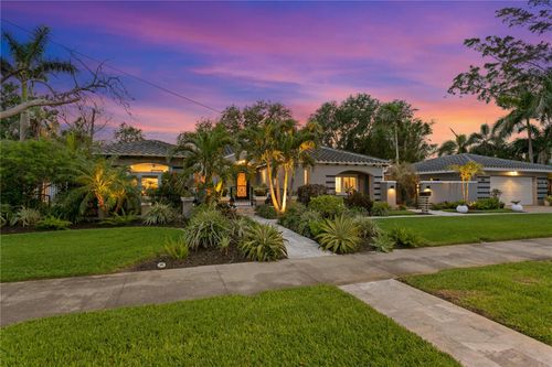 720 Brightwaters Blvd Ne, ST PETERSBURG, FL, 33704-3718 | Card Image