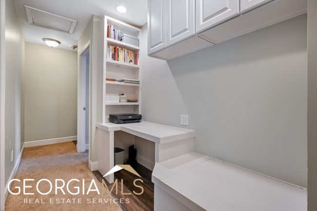 4988 Meadow Ln, Townhouse with 3 bedrooms, 3 bathrooms and null parking in Marietta GA | Image 23
