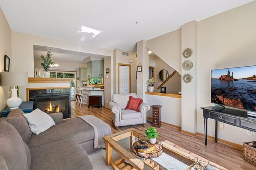 1204-8829 Brunswick Path, Inver Grove Heights, MN, 55076-5164 | Card Image