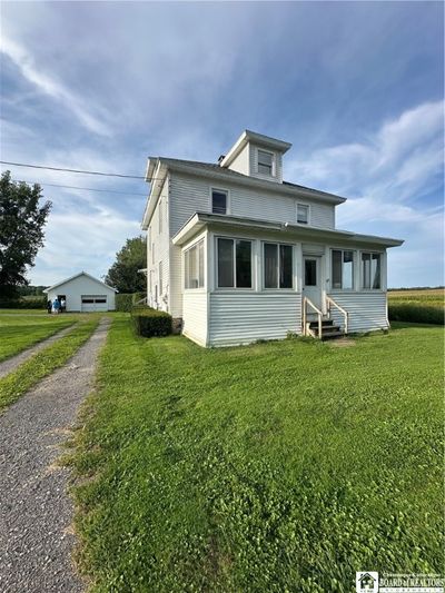 2760 State Route 5 And 20, House other with 4 bedrooms, 1 bathrooms and null parking in Hopewell NY | Image 1