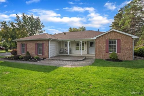 5000 Gerber Pkwy, Hamburg, NY, 14075-1600 | Card Image