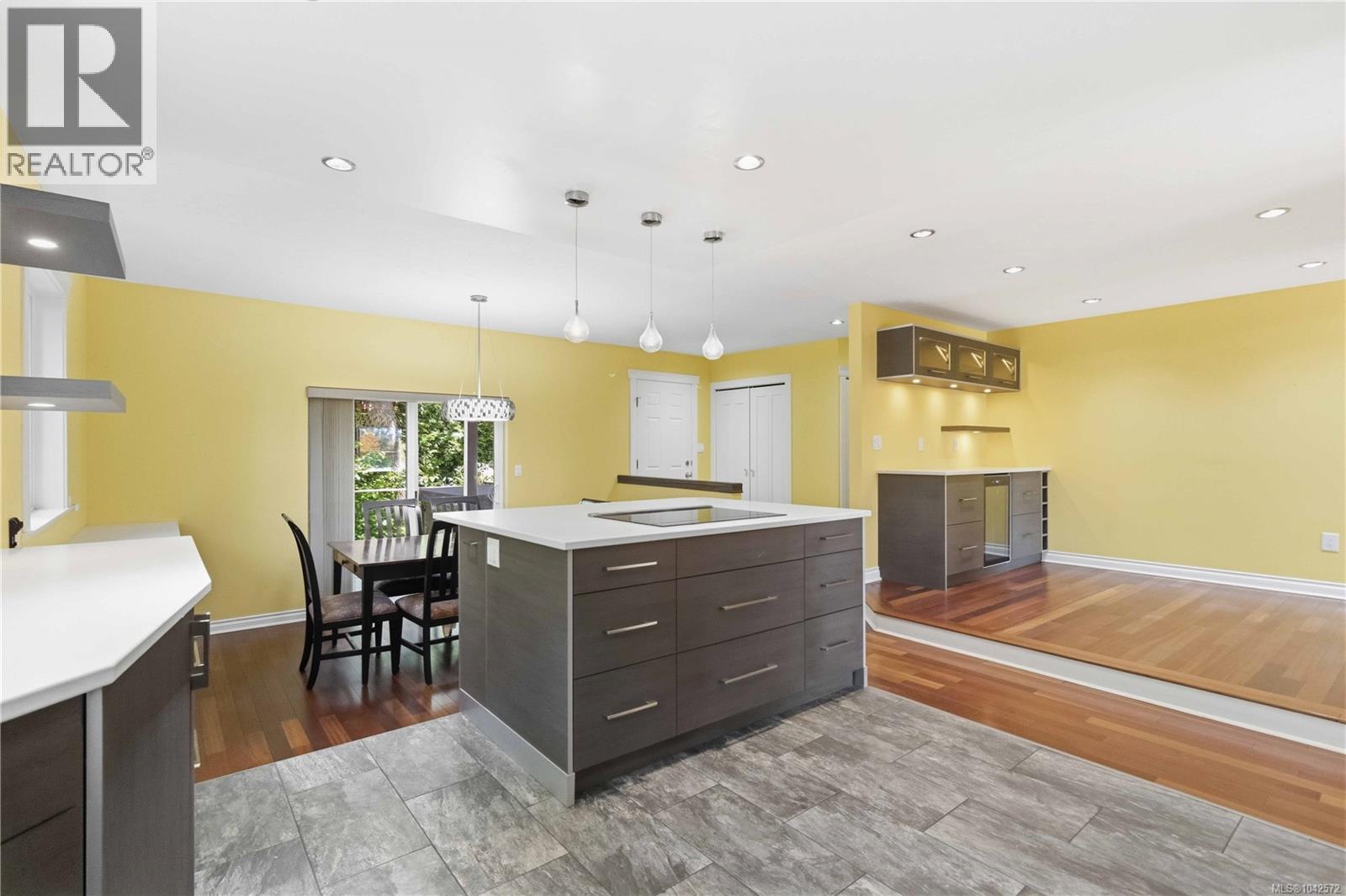 Residential in View Royal 5