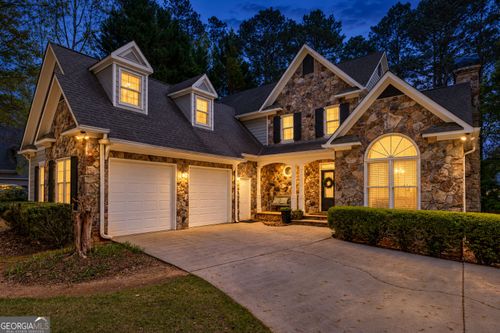 22 Shoreline Dr, Newnan, GA, 30263-5942 | Card Image