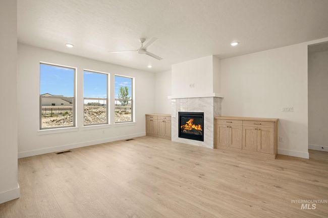 1724 N Black Elm Ln, House other with 4 bedrooms, 3 bathrooms and 2 parking in Star ID | Image 33