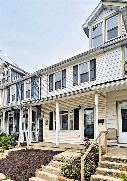 28 Smith Street, Topton Boro, PA, 19562 | Card Image