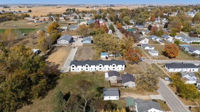 101 Alliance Dr, Condo with 3 bedrooms, 3 bathrooms and null parking in Tipton IA | Image 32
