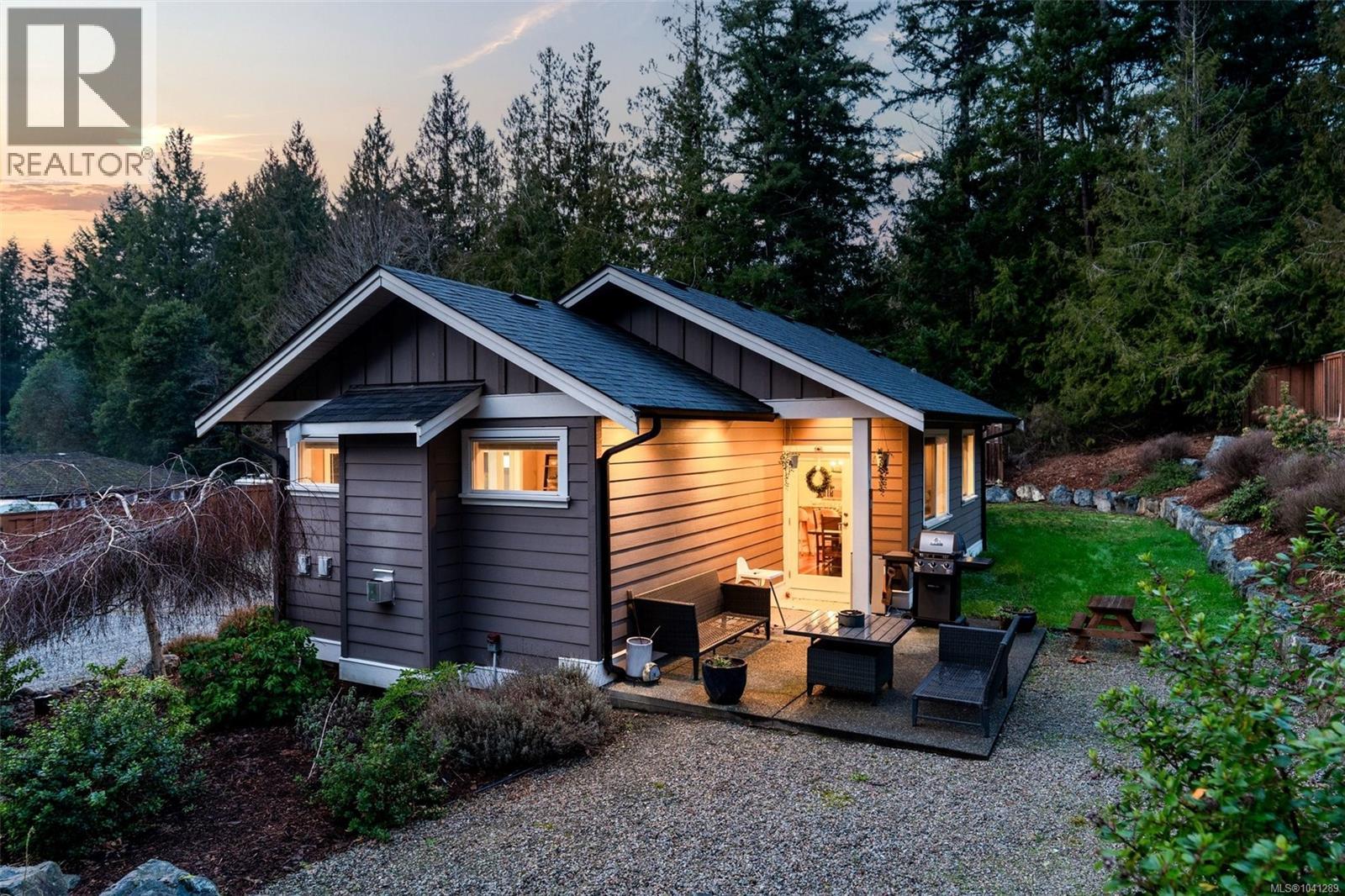 Residential in Shawnigan Lake 5