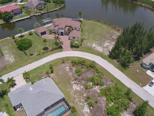 10571 Poughkeepsie Cir, Port Charlotte, FL, 33981-4513 | Card Image