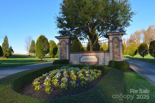 5926 Long Stirrup Ln, Mint Hill, NC, 28227-0536 | Card Image