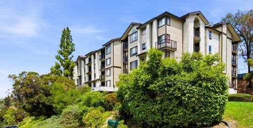 80-3955 Faircross Pl, San Diego, CA, 92115-6548 | Card Image