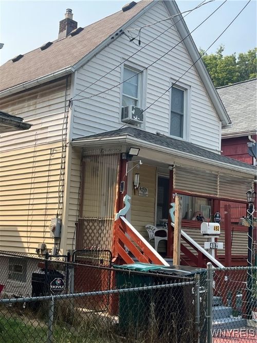 482 20th St, Niagara Falls, NY, 14303-1724 | Card Image