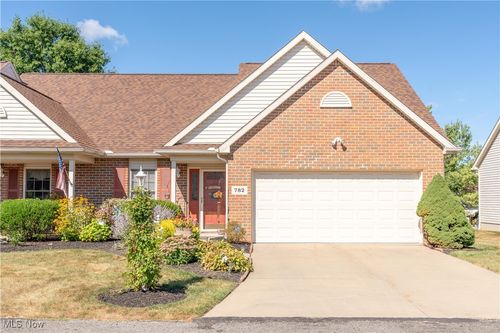 782 Beverly Ave, Canal Fulton, OH, 44614-8412 | Card Image