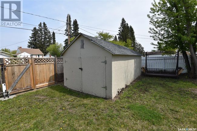 105 7 Ave E, House other with 4 bedrooms, 1 bathrooms and null parking in Nipawin SK | Image 8