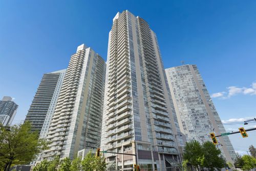 1107-13688 100 Avenue, Surrey, BC, V3T0G5 | Card Image