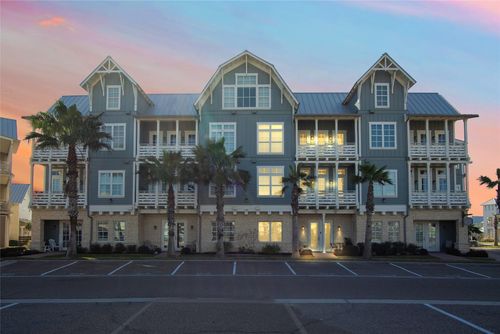 3-303-140 Social Cir, Port Aransas, TX, 78373-5245 | Card Image