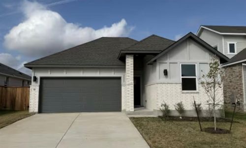 131 Sincere Dr, Kyle, TX, 78640-6895 | Card Image