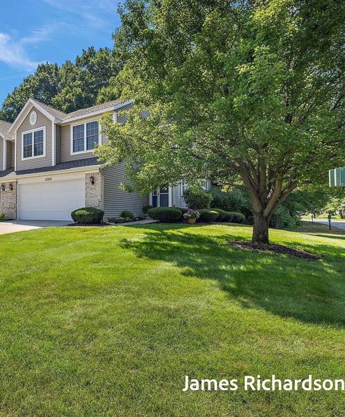 15322 Broadmoor Pl, Grand Haven, MI, 49417-8314 | Card Image