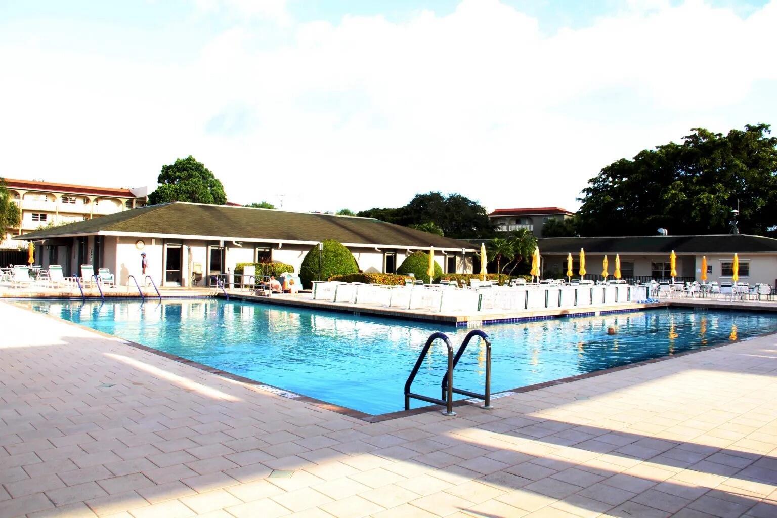 Residential Lease in Coconut Creek 2