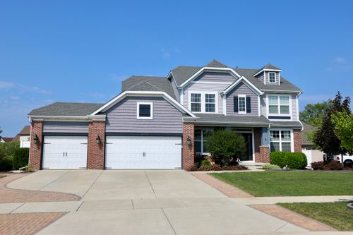 10052 Pearwood Dr, Saint John, IN, 46373 | Card Image