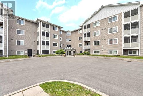 124-316 Lorry Greenberg Dr, Ottawa, ON, K1T2P4 | Card Image