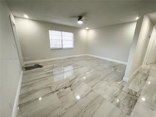 1-8011 Nw 44th Ct, Coral Springs, FL, 33065-1986 | Card Image