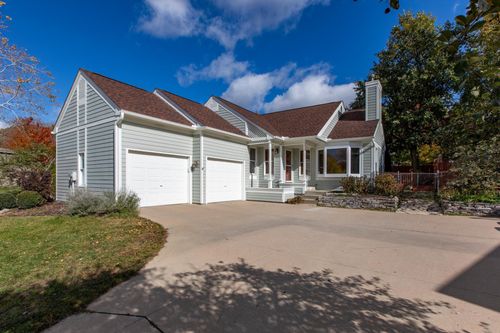 4032 Alberta Dr Ne, Rochester, MN, 55906-3920 | Card Image