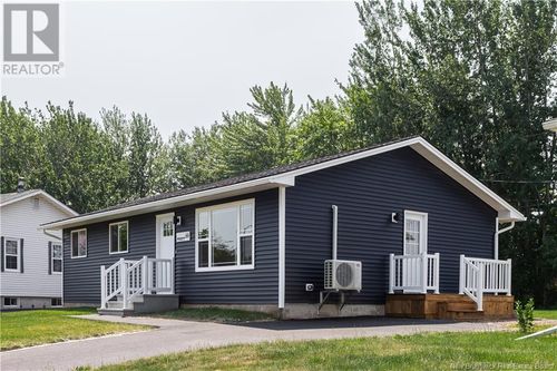 44 Teesdale St, Moncton, NB, E1A5K5 | Card Image